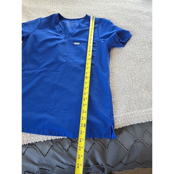 FIGS Technical Collection 4 Scrub Tops Women's S Casma 3 Pocket X 2 Catarina X 2 - Picture 13 of 16